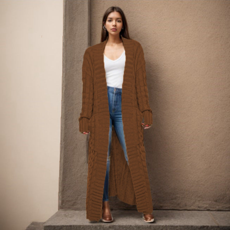 Damen Langer Strickcardigan mit raffiniertem Zopfdesign und praktischen Taschen Stalluxe