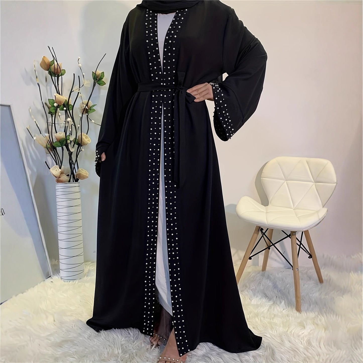 Damen elegante Abaya mit aufwendigen Strassdetails und Taillengürtel Stalluxe