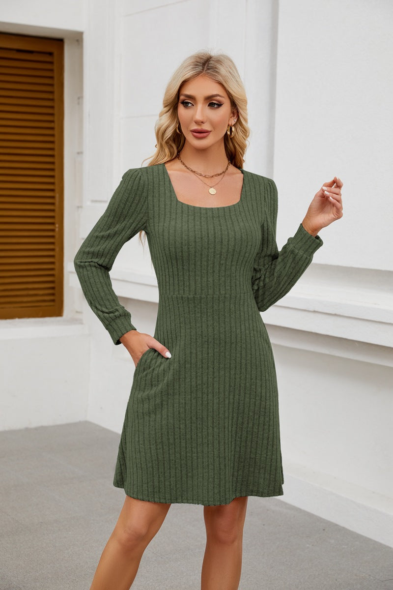 Damen Strickkleid mit Quadrat-Auschnitt und Taschen Stalluxe