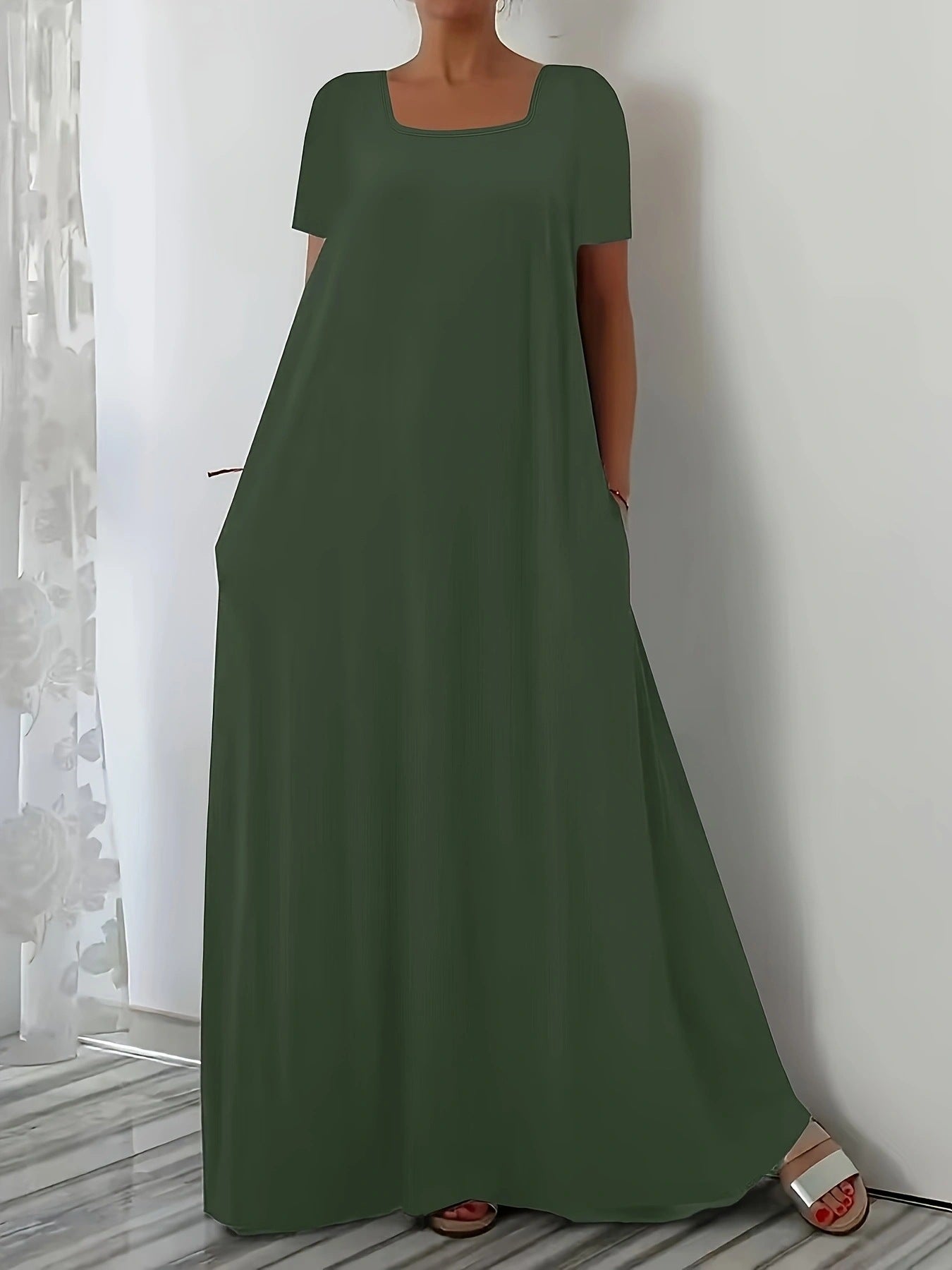 Damen Maxikleid mit weitem Schnitt und praktischen Taschen Stalluxe