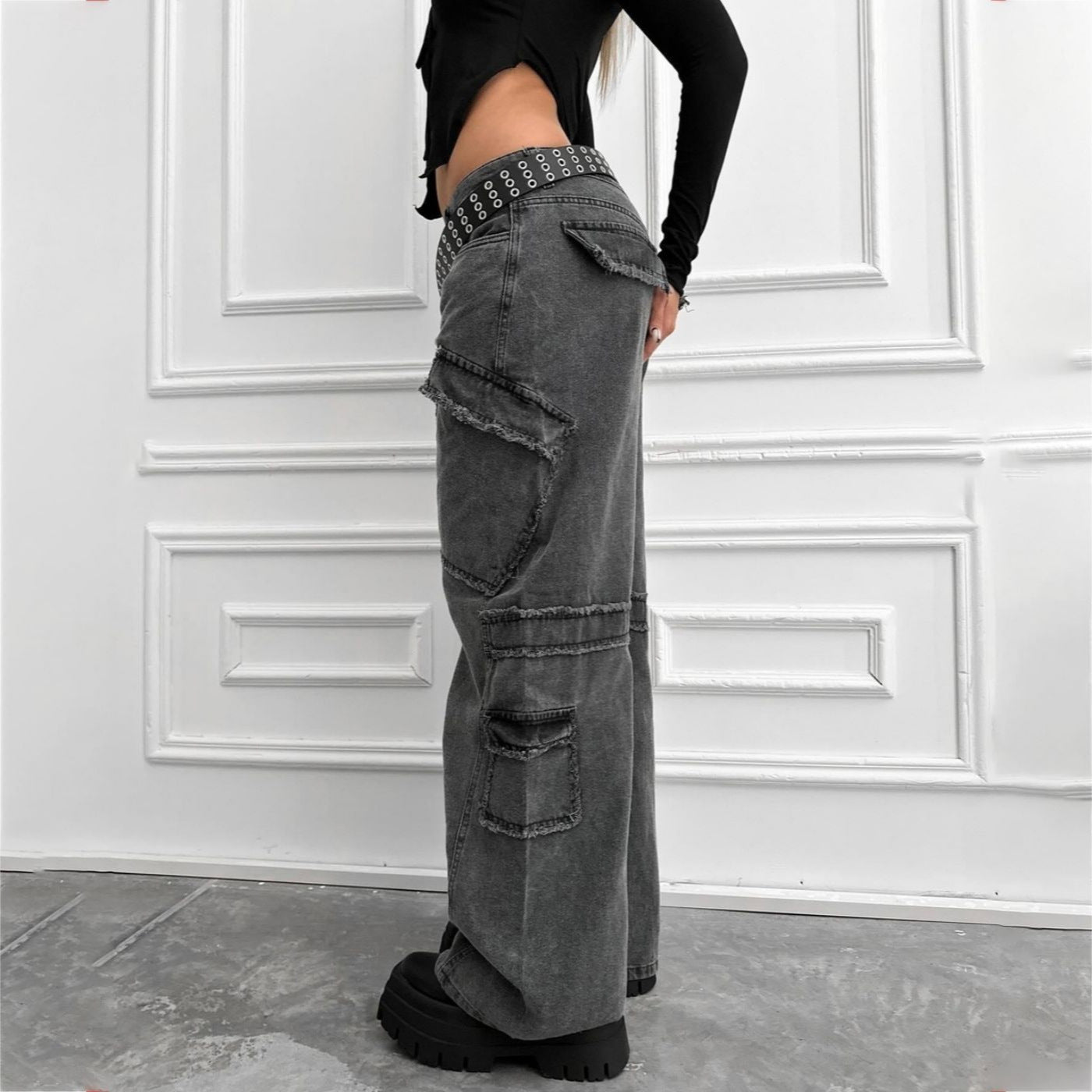 Damen Cargo-Jeans im lässigen Vintage-Style mit auffälligen Applikationen Stalluxe