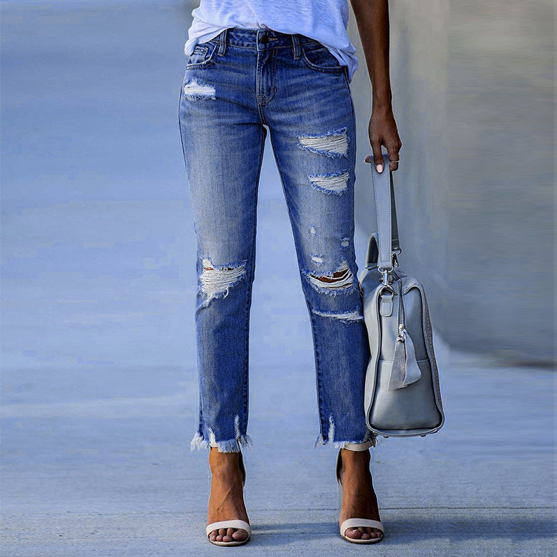 Damen destroyed Jeans mit fransigen Säumen und modischen Rissen Stalluxe