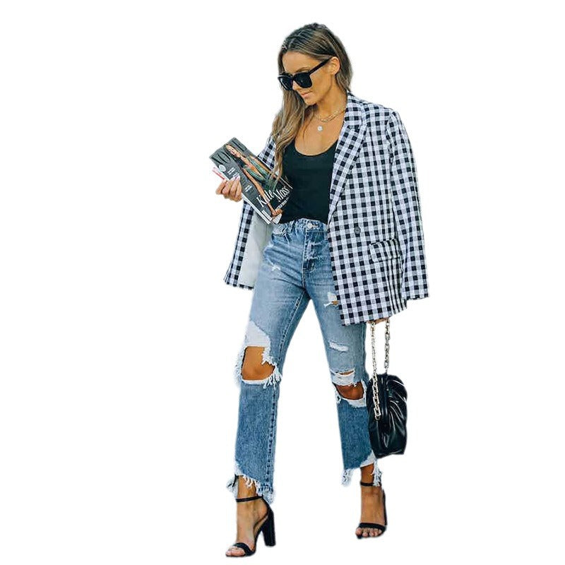 Damen high-waisted Jeans mit fransigen Details und modischen Rissen Stalluxe