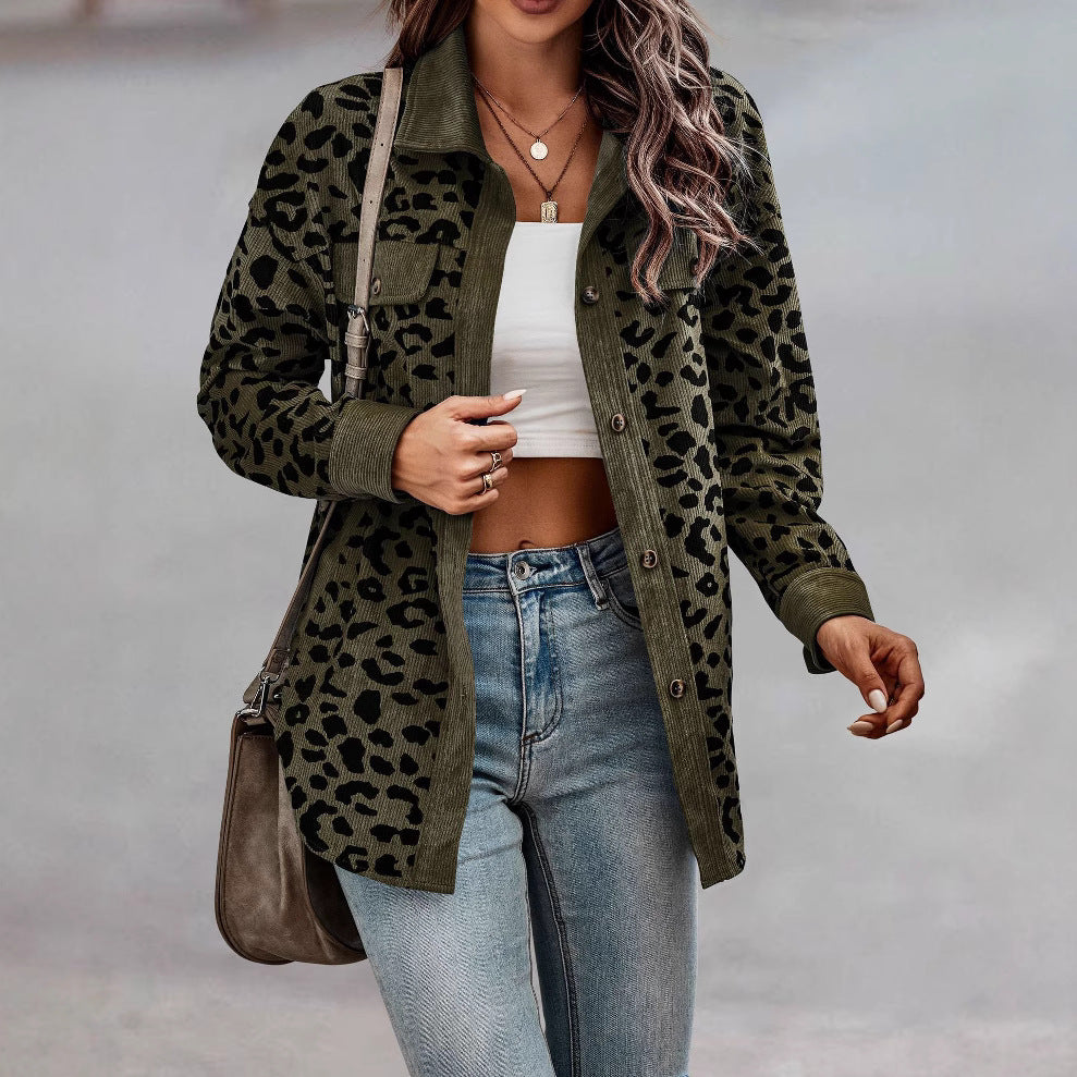Damen Jacke im Leopardenmuster mit strukturiertem Stoff und praktischen Taschen Stalluxe