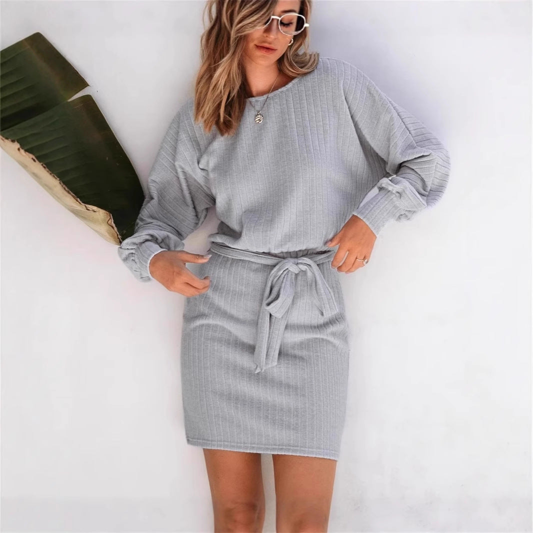 Damen elegantes Pullover-Kleid mit Rippstruktur und Gürtel Stalluxe