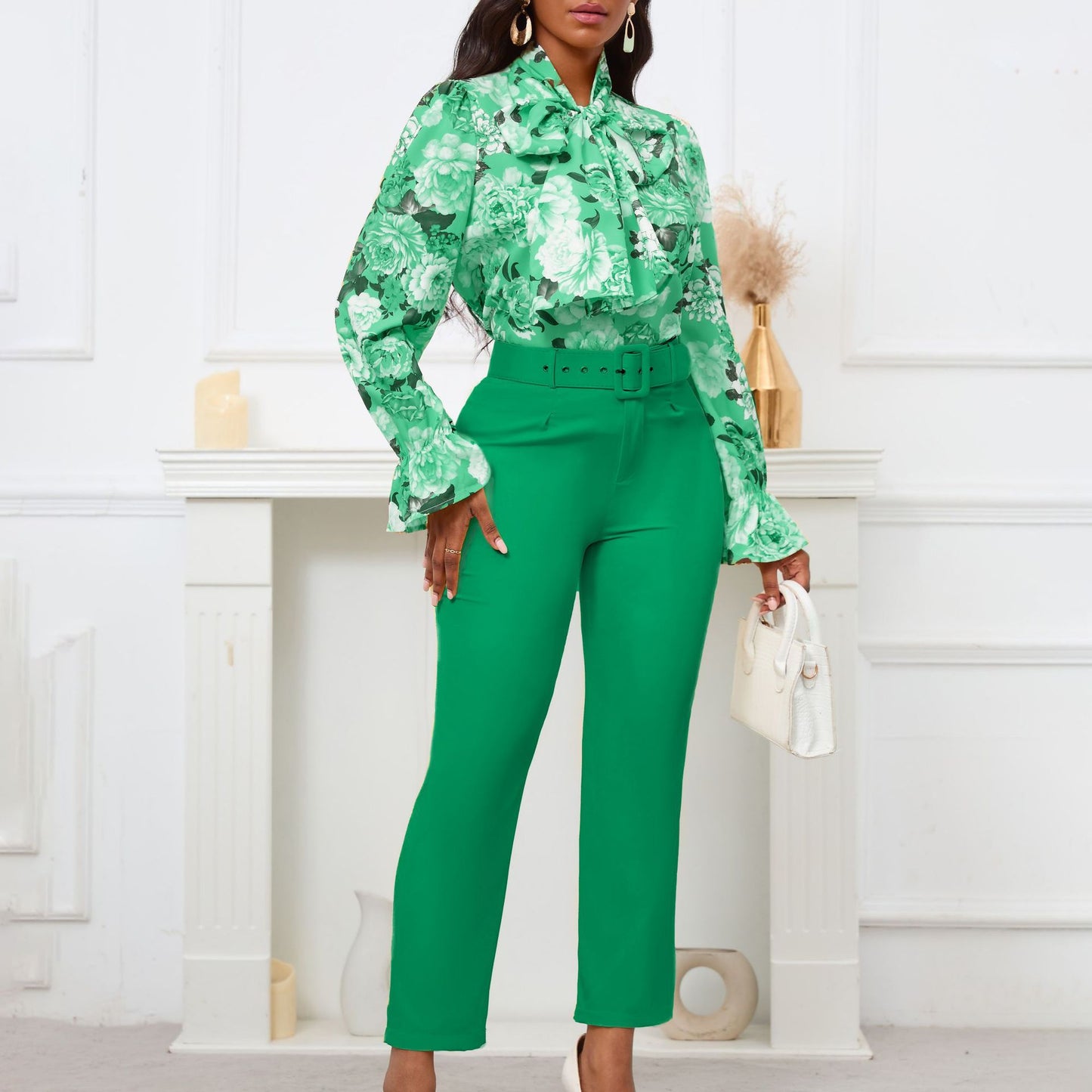 Damen elegante Bluse mit Rüschendetails und passender Hose Stalluxe