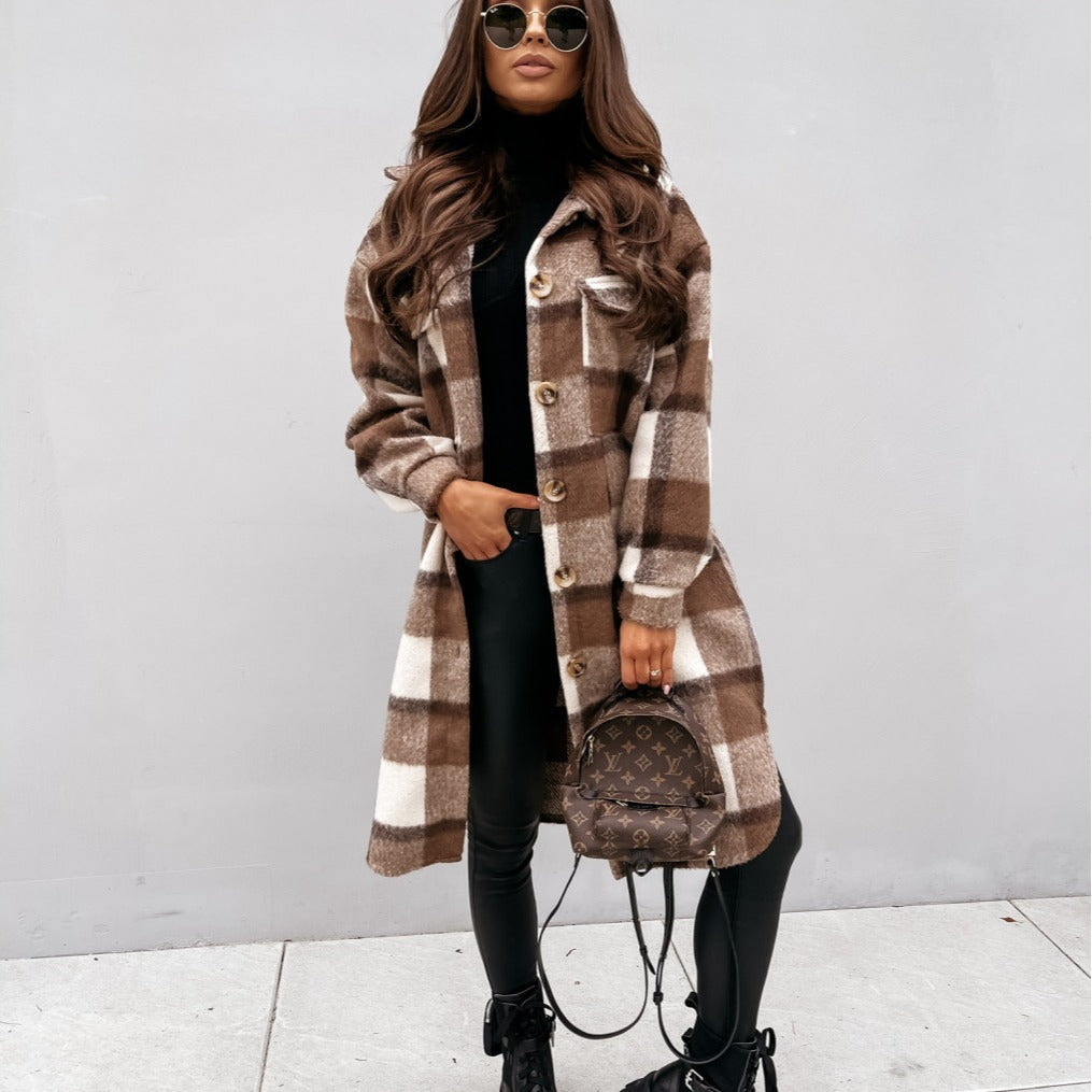 Damen Modischer Karomantel mit Knopfdetails Stalluxe