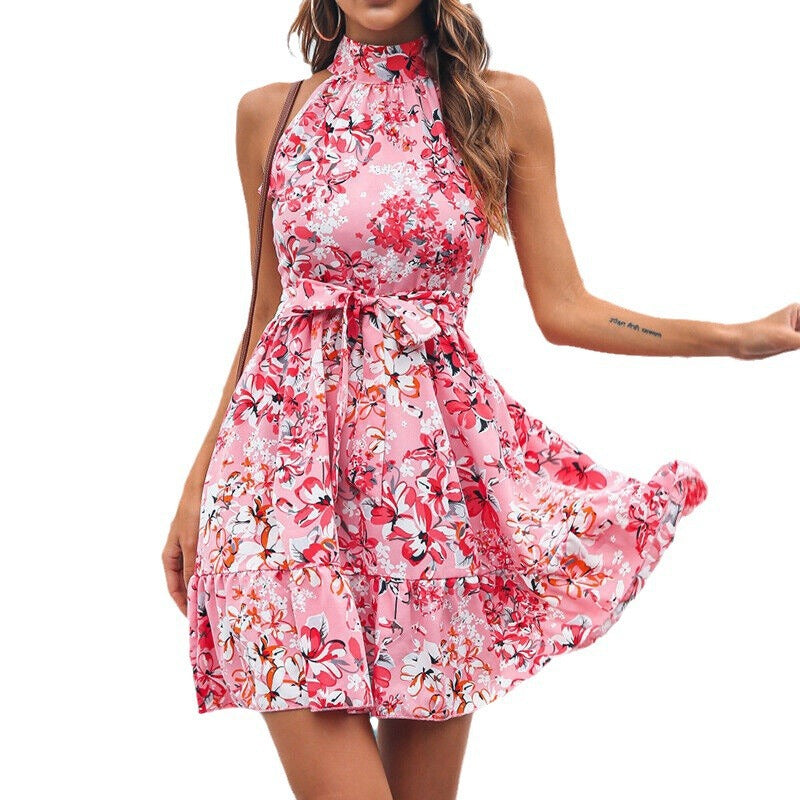 Damen Sommerliches Kleid mit schickem Halterneck und voluminösem Rock Stalluxe