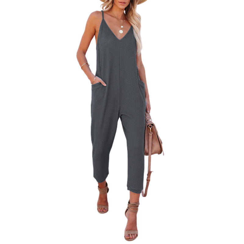Damen Lässiger Jumpsuit mit tiefem V-Ausschnitt und praktischen Taschen Stalluxe