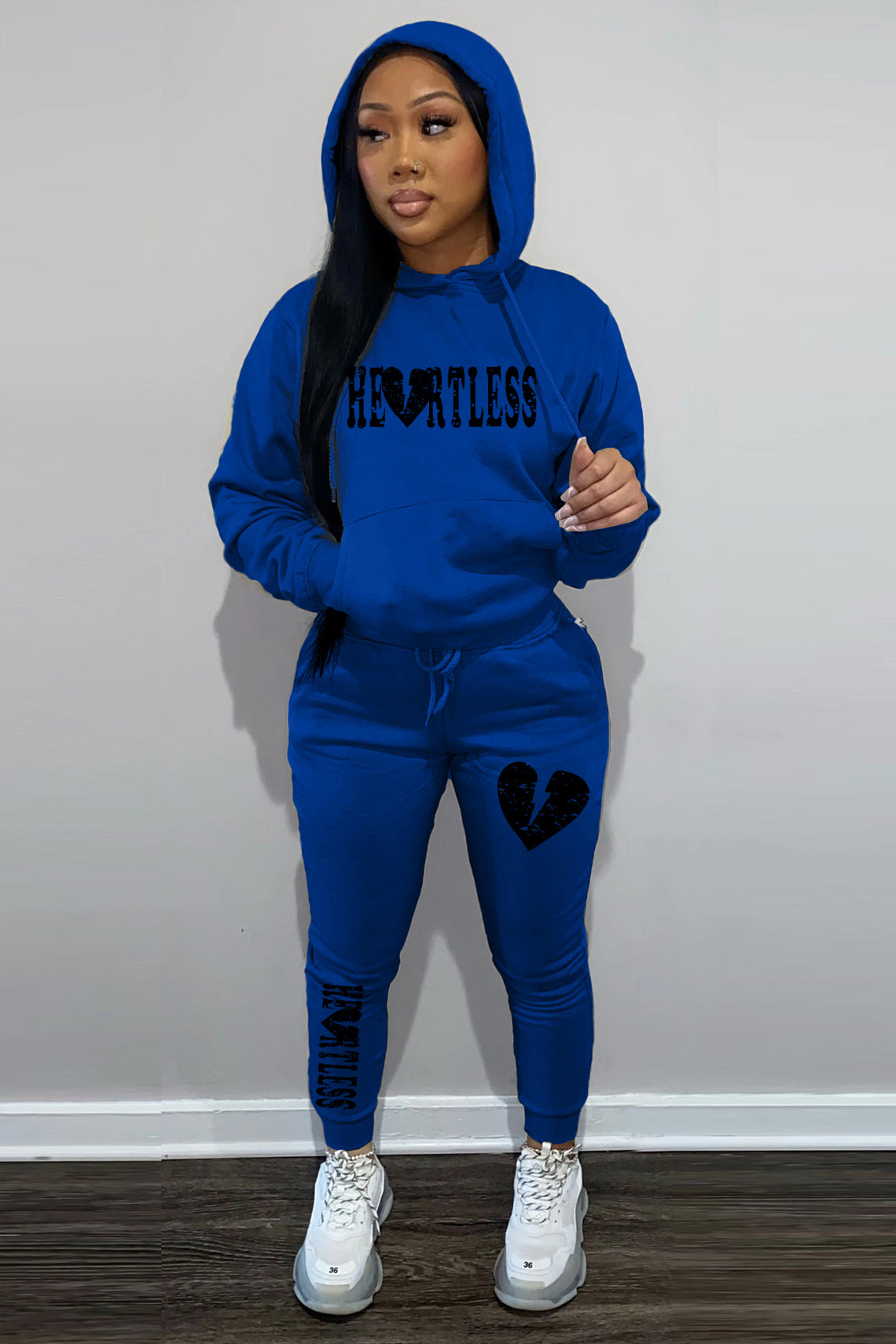 Damen Kapuzenpullover und Jogginghose Set mit auffälligem Graffiti-Design Stalluxe