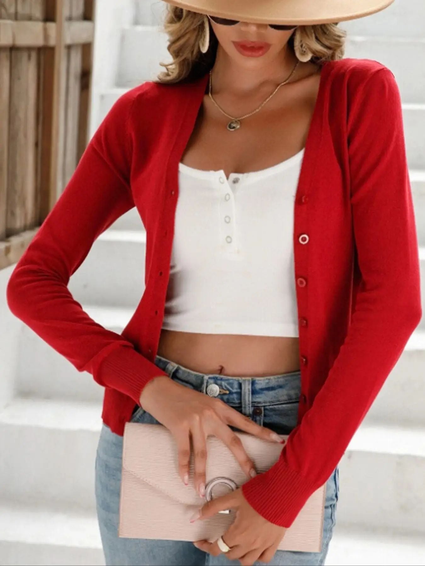 Damen kurzärmliger Strickcardigan mit eleganten Knöpfen und feiner Textur Stalluxe