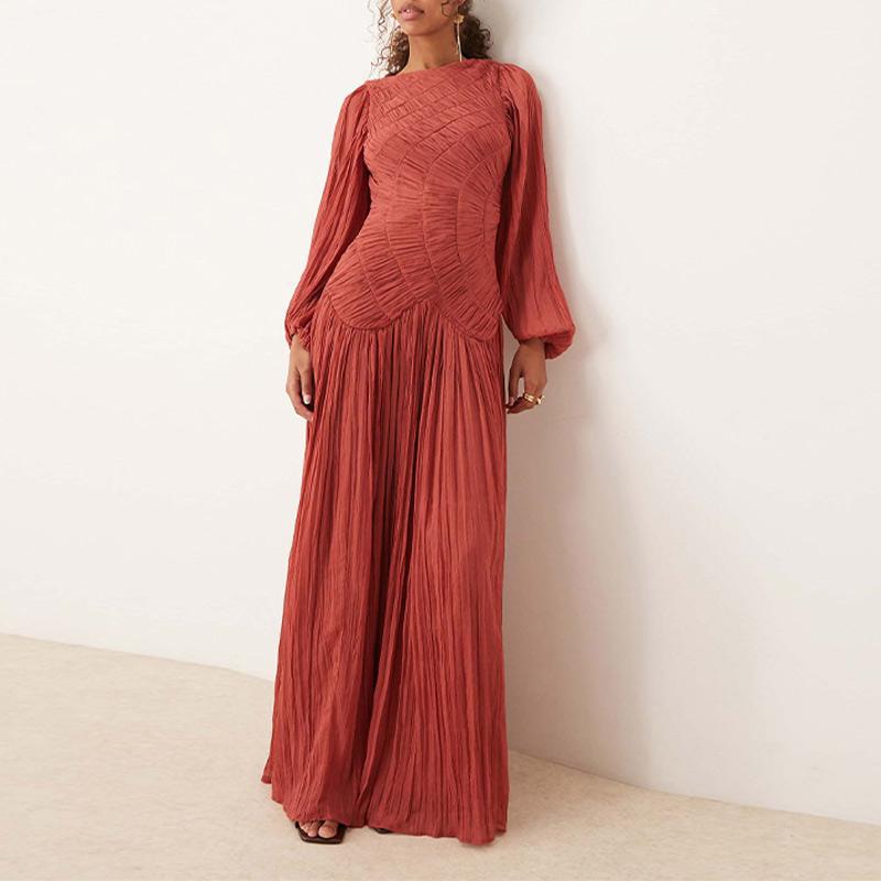 Damen Elegantes Maxikleid mit ausgefallenem Design und Plisseedetails Stalluxe