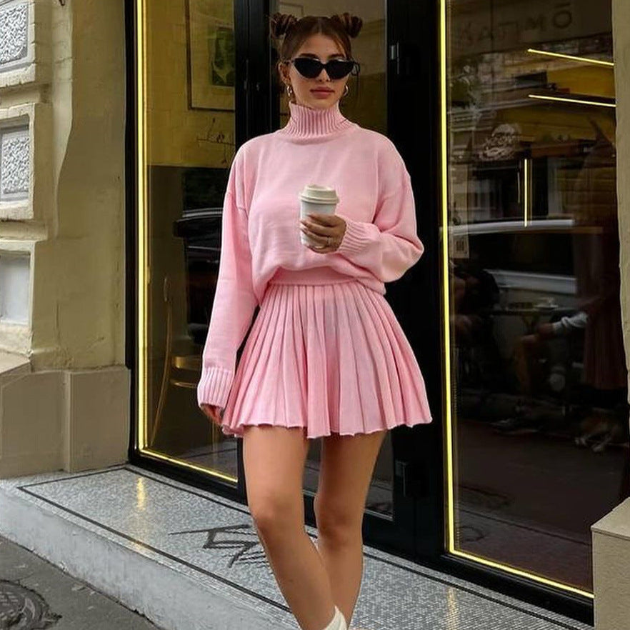Damen Strickpullover mit hohem Kragen und plissierter Minirock Stalluxe
