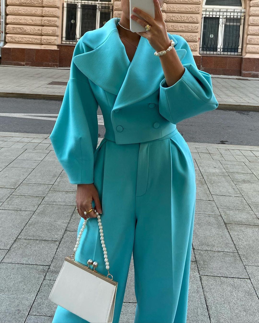 Damen eleganter und taillierter Jumpsuit mit weitem Bein Stalluxe