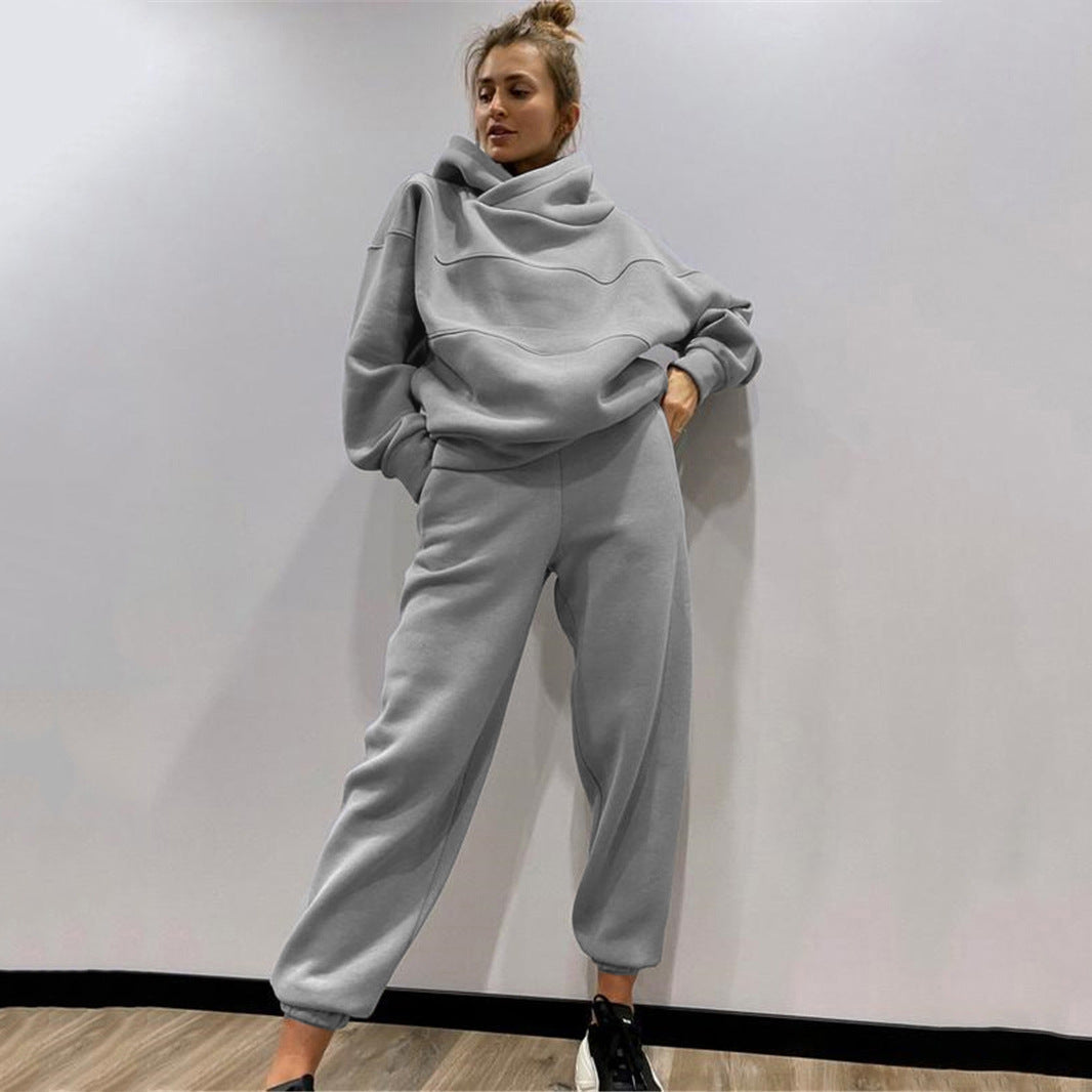 Damen lässiger Hoodie mit lässiger Jogginghose im modernen Schnitt Stalluxe