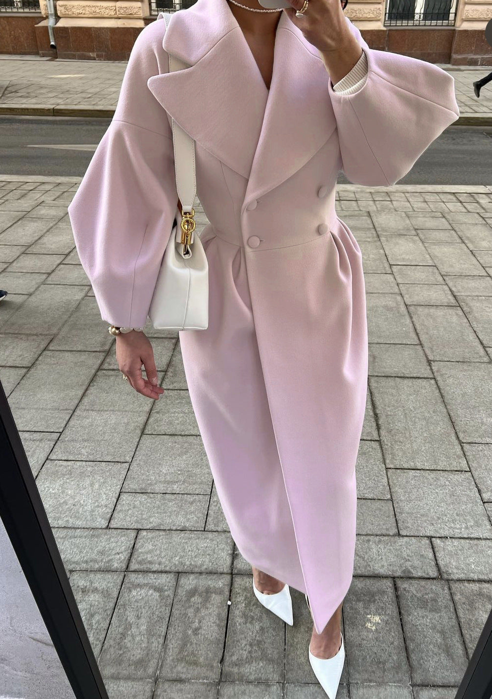 Damen Trenchcoat mit asymmetrischem Schlitz und puffärmeligen Details Stalluxe