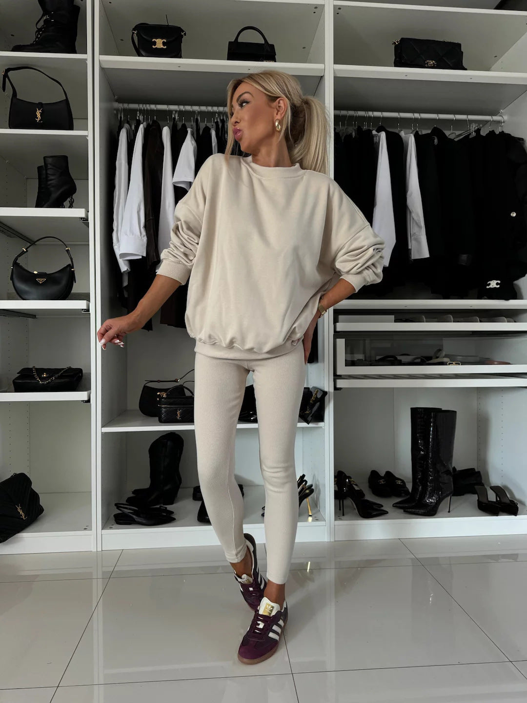 Damen lässiger Oversized Pullover mit modischem Schnitt und bequemen Leggings Stalluxe
