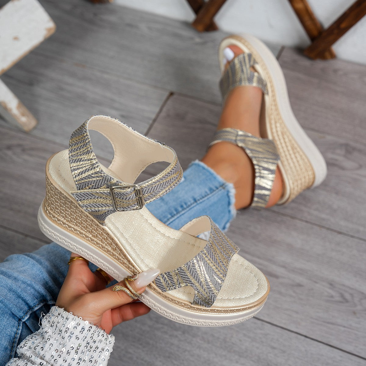 Damen Wedge-Sandalen mit elegantem Riemendesign und atmungsaktivem Obermaterial Stalluxe