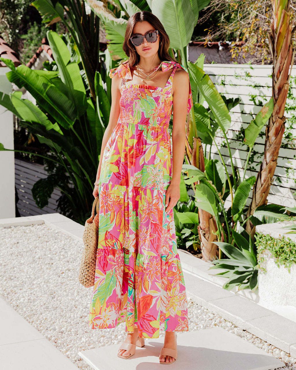 Damen Maxikleid mit fröhlichem Blumenmuster und verstellbaren Trägern Stalluxe