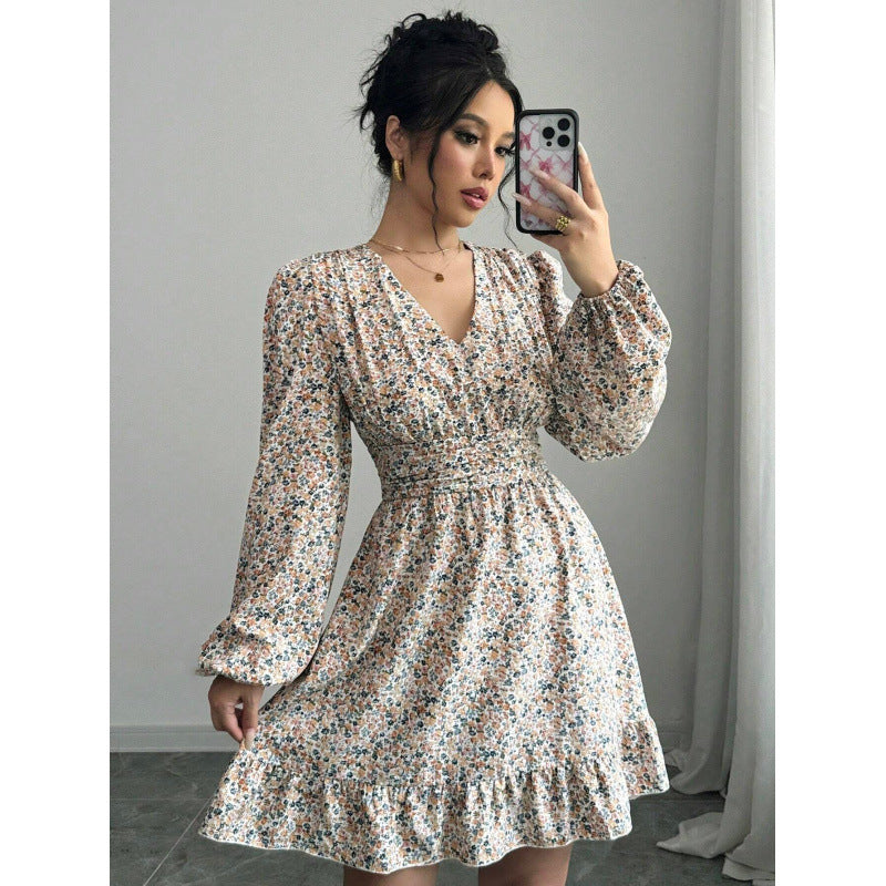 Damen Blütenverziertes Minikleid mit tiefem V-Ausschnitt und voluminösen Ärmeln Stalluxe