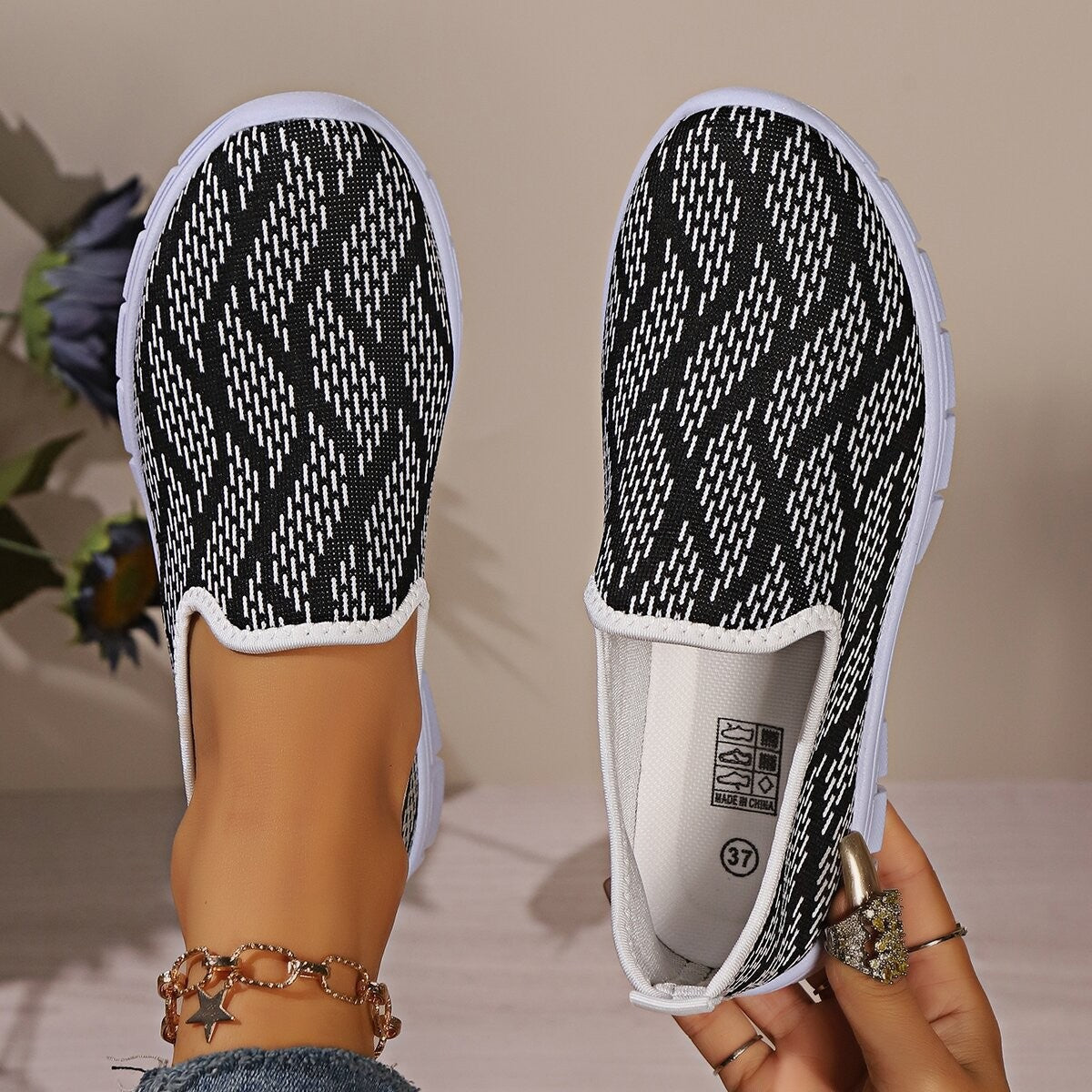 Damen Atmungsaktive Slip-On Sneaker mit flexiblem Sohlenprofil Stalluxe