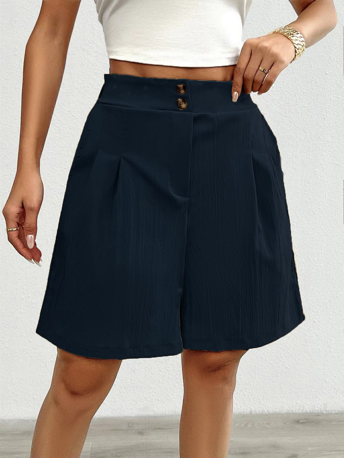 Damen Elegante Shorts mit Knopfverschluss und faltigem Design Stalluxe