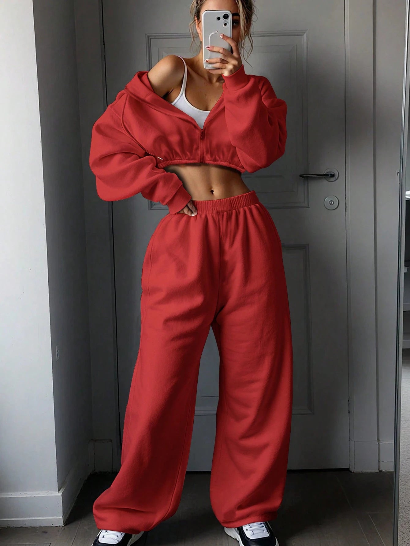 Damen lässiger cropped Kapuzenpullover und weite Jogginghose Set Stalluxe