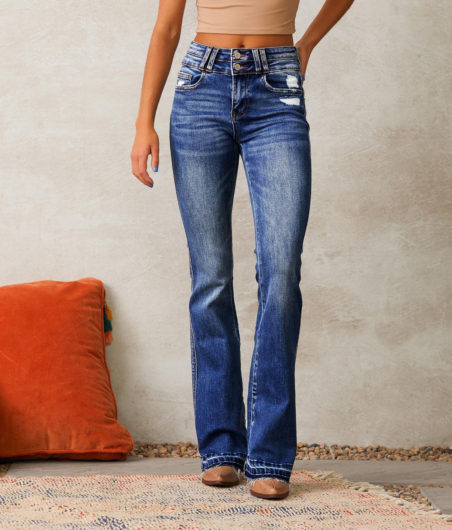 Damen Flared Jeans mit lässigem Schnitt und modischen Destroyed-Details Stalluxe