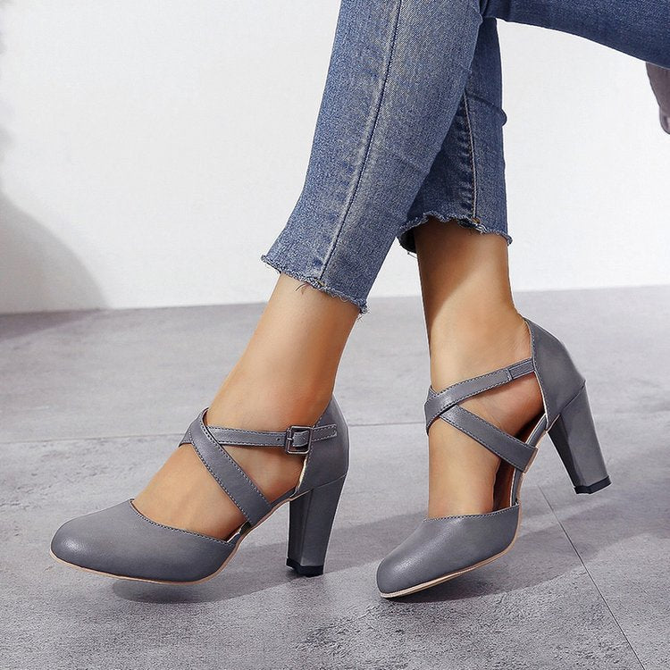 Damen Elegante Absatzschuhe mit verstellbarem Riemen Stalluxe