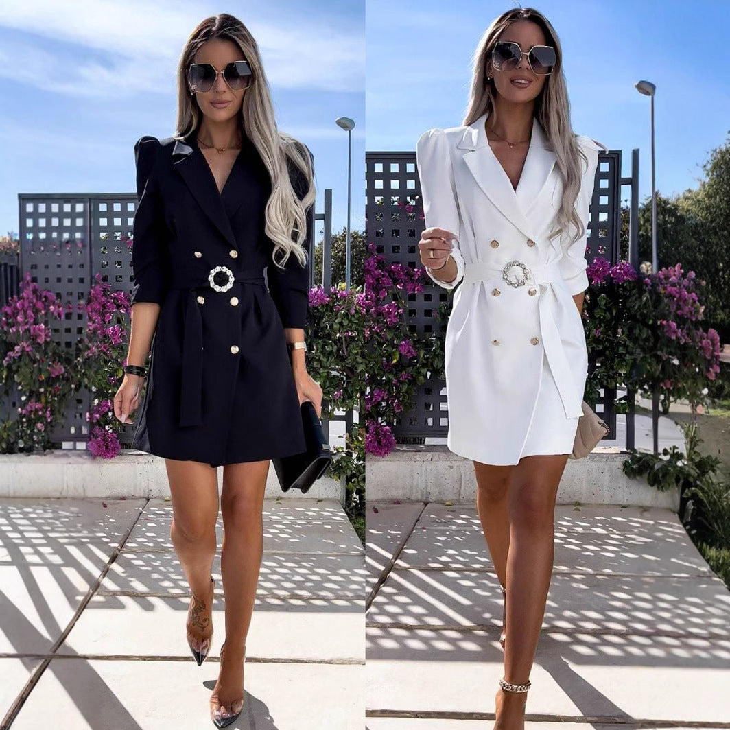 Damen Stylisches Blazer-Kleid mit figurbetonendem Schnitt und dekorativem Gürtel Stalluxe