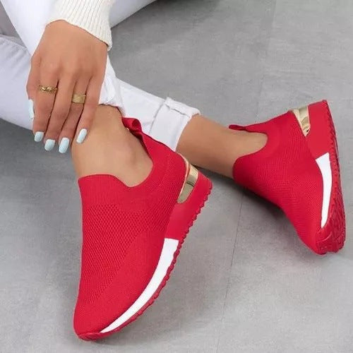 Damen Atmungsaktive Slip-On Freizeitschuhe mit modischem Design Stalluxe