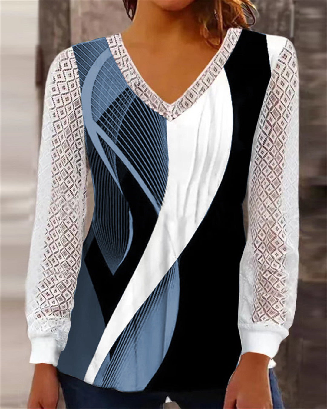 Damen modisches Oberteil mit raffinierten Spitzenärmeln und geometrischem Design Stalluxe