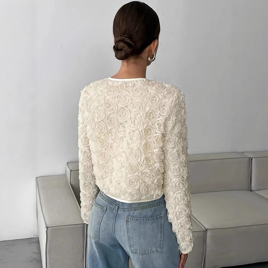 Damen kurz geschnittene Blütenjacke mit floralem Design und sanften Texturen Stalluxe