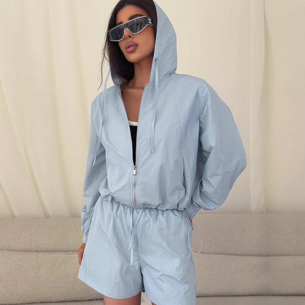 Damen modischer Kapuzenjacke und Shorts Set Stalluxe