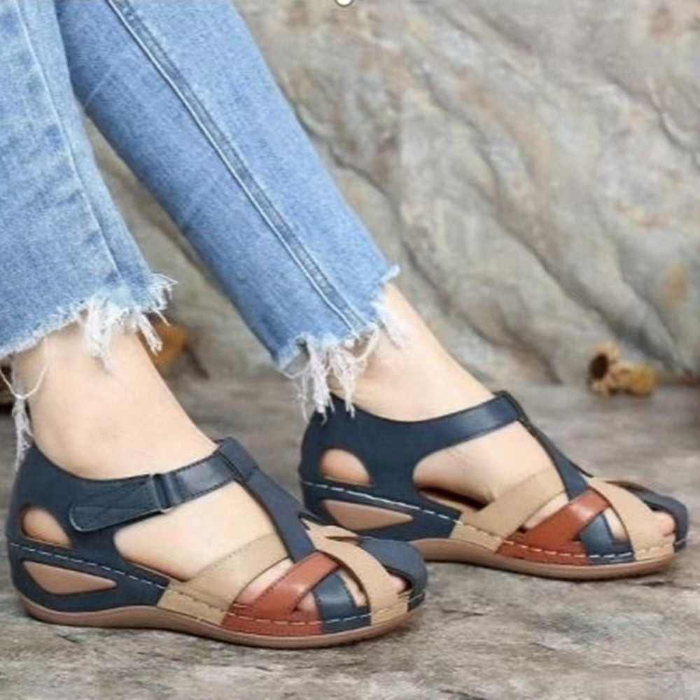 Damen Sandalen mit komfortablem Fußbett und verstellbarem Riemen Stalluxe