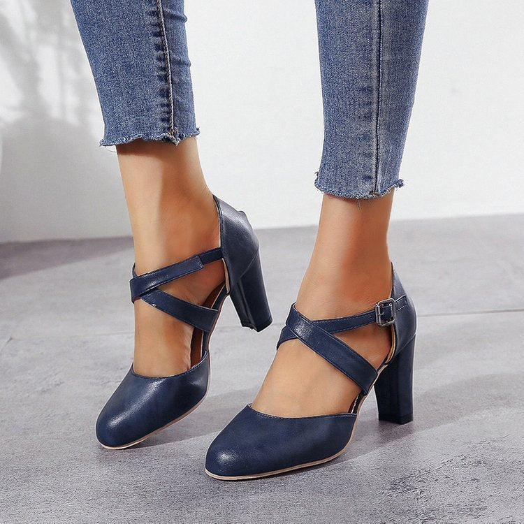 Damen Elegante Absatzschuhe mit verstellbarem Riemen Stalluxe