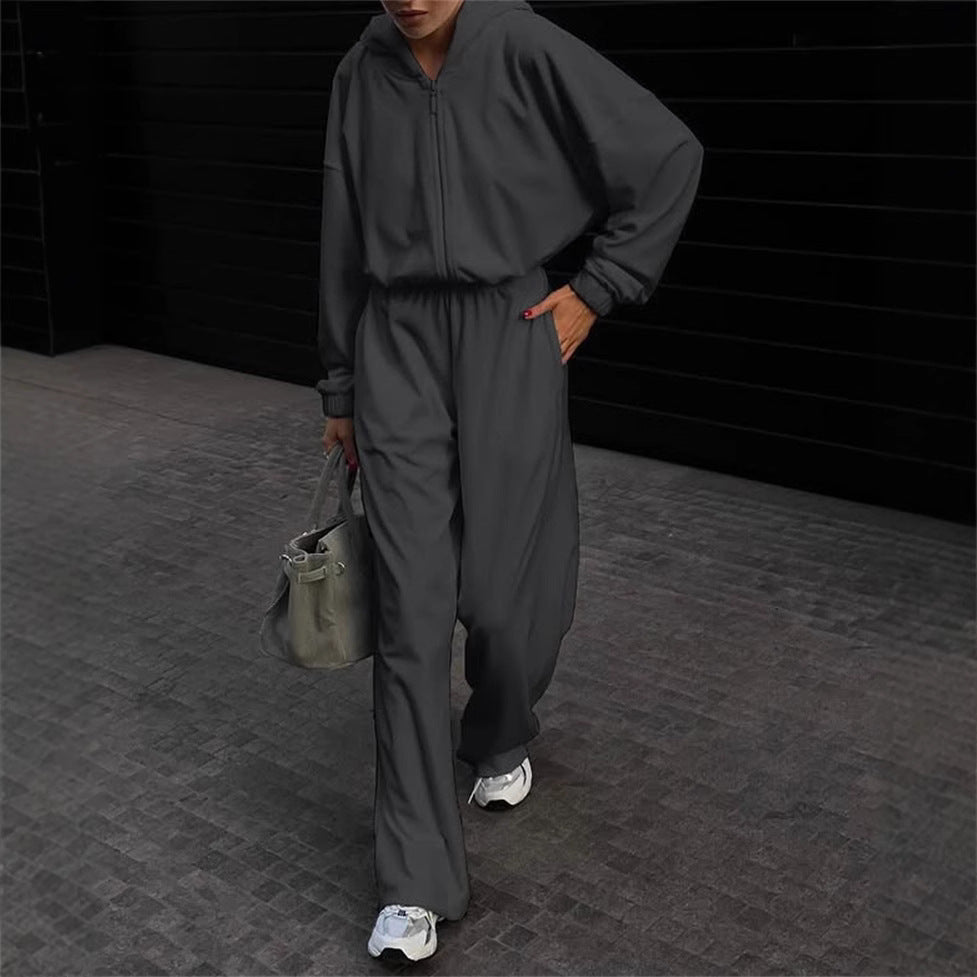 Damen Lässiger Fleece-Jumpsuit mit Kapuze und praktischen Taschen Stalluxe