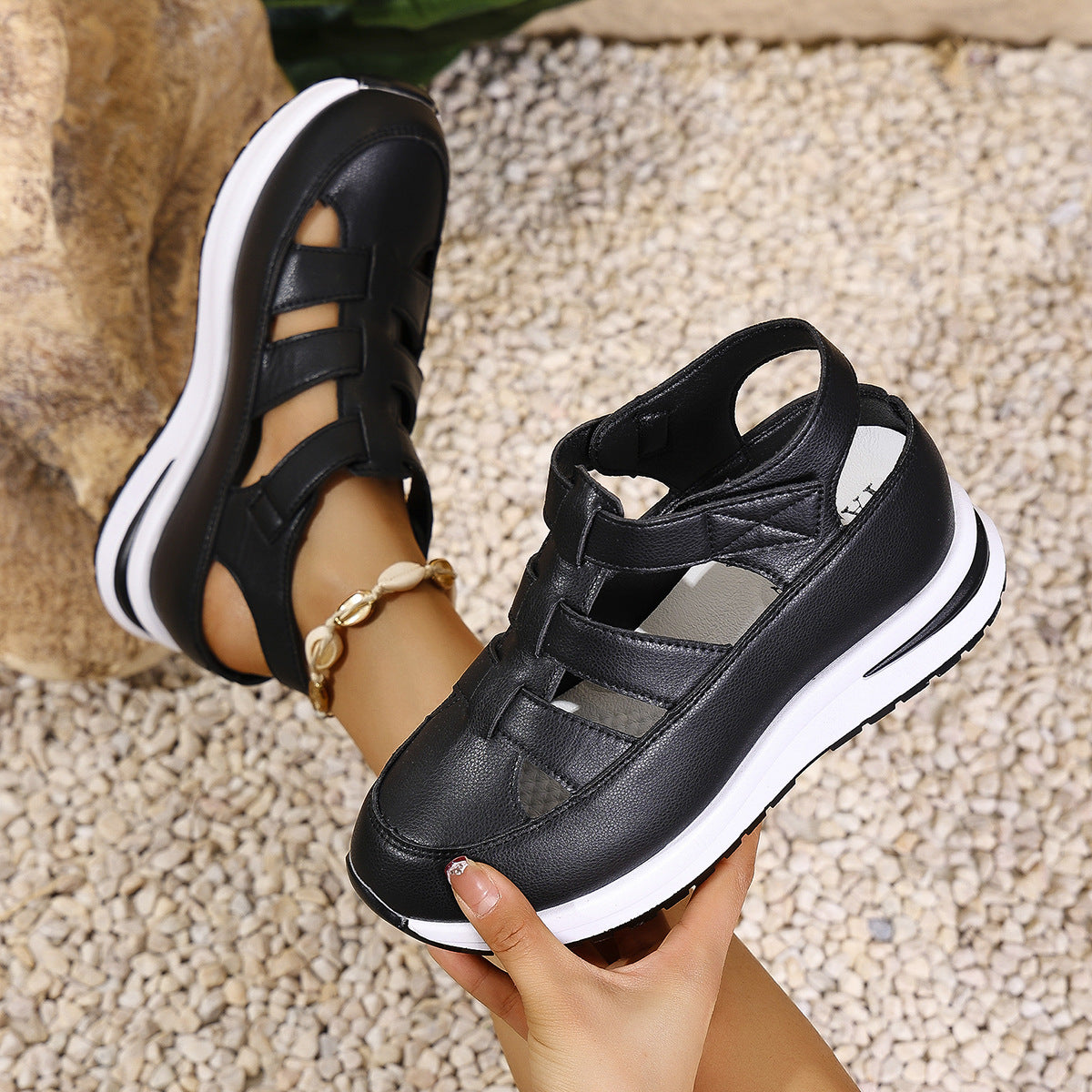 Damen Komfortable Sandalen mit modischen Querstreifen und atmungsaktivem Obermaterial Stalluxe