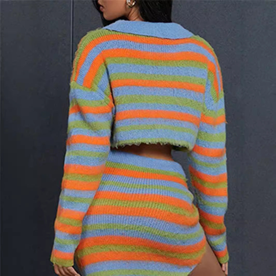 Damen Cropped Strickpullover mit Reißverschluss und buntem Streifenmuster Stalluxe