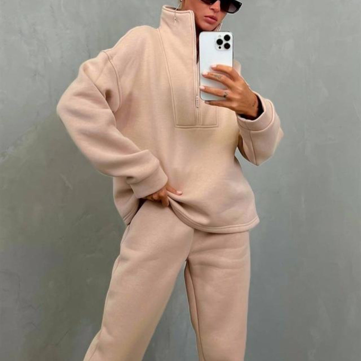 Damen Fleece-Pullover mit hohem Kragen und bequemer Hose Stalluxe
