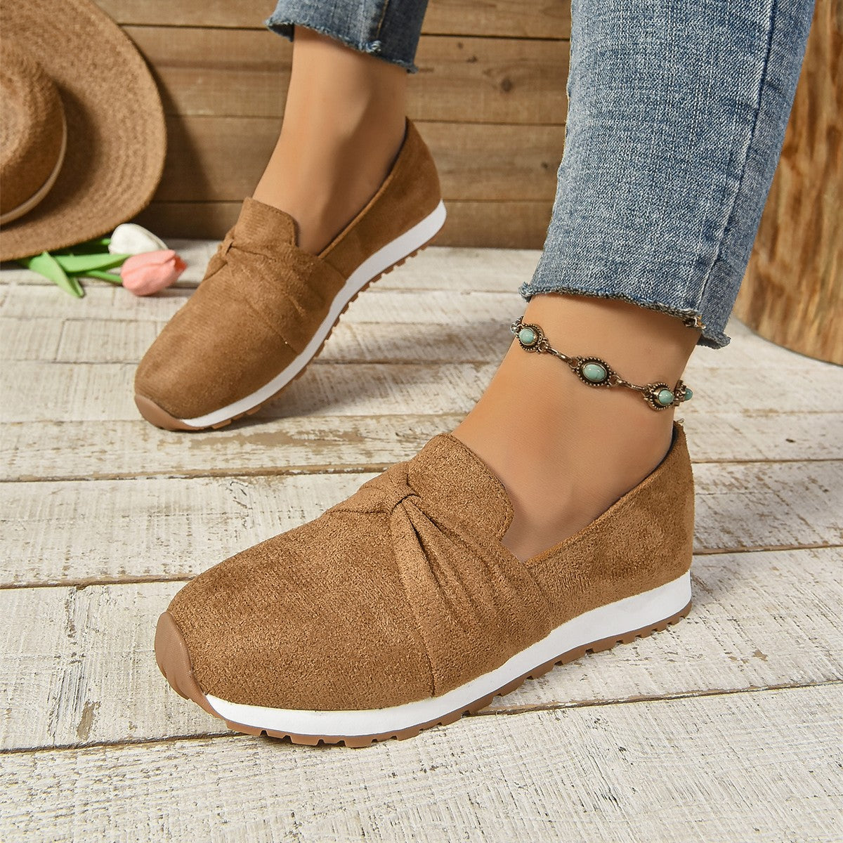 Damen Slip-On Sneakers mit komfortablem und modischem Leoparden-Design Stalluxe