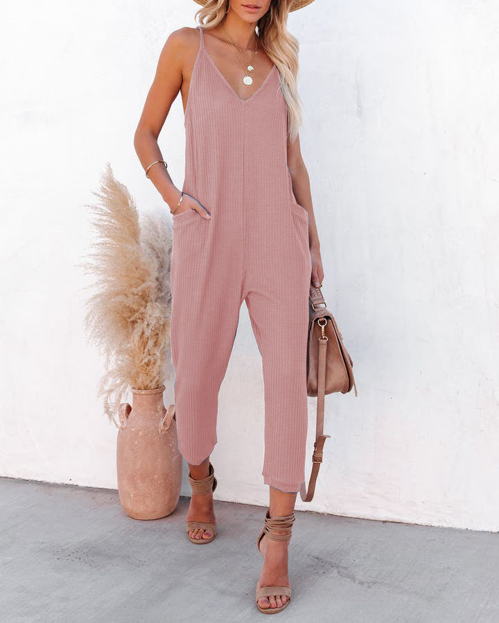 Damen lässiger Jumpsuit mit tiefem V-Ausschnitt und praktischen Seitentaschen Stalluxe