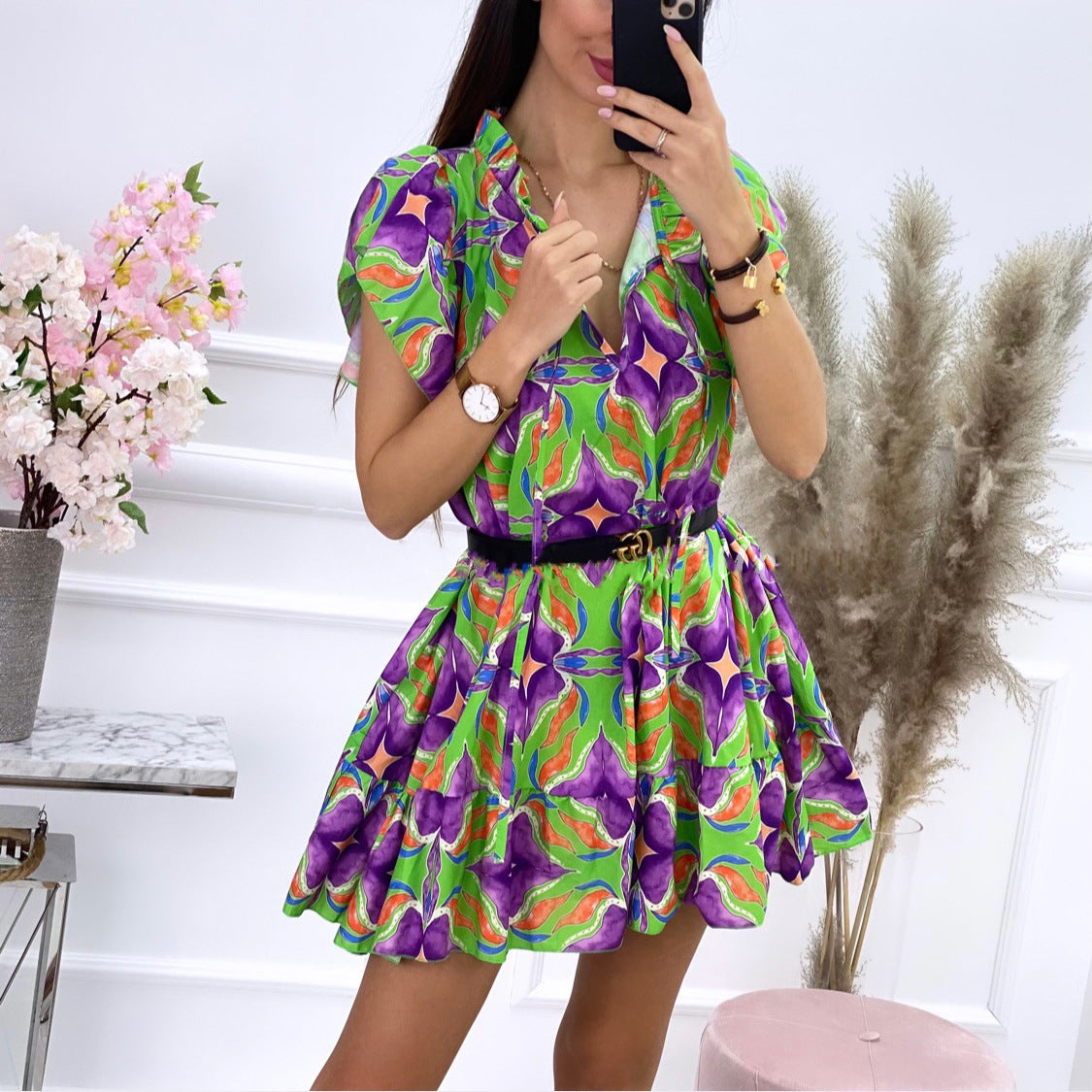 Damen Kurzes Hemdblusenkleid mit voluminösen Ärmeln und floralem Druck Stalluxe