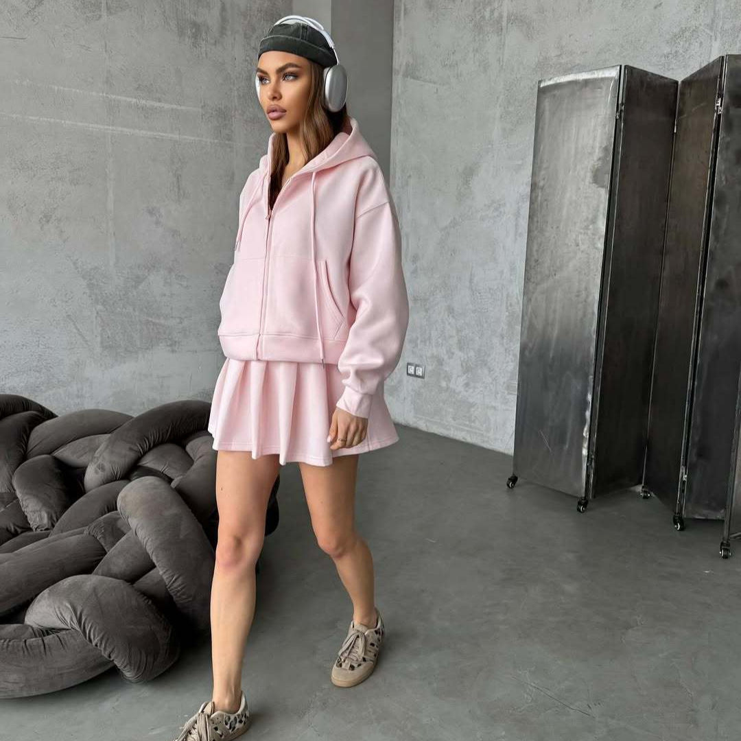Damen Kapuzenjacke und Rock-Set mit lässigem Schnitt und praktischen Taschen Stalluxe