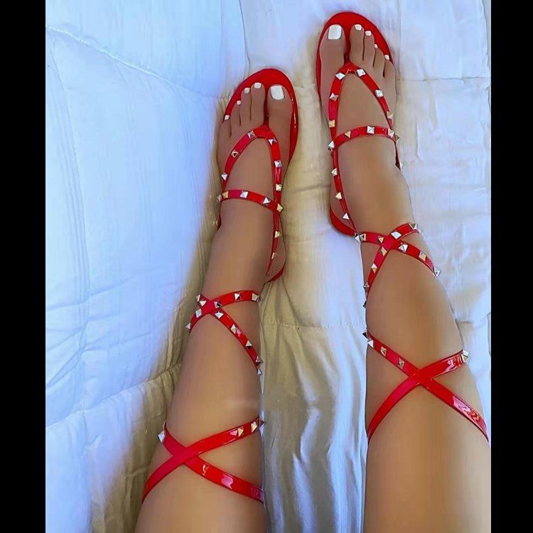 Damen Riemensandalen mit modischem Nieten-Design und elegantem Knöchelband Stalluxe