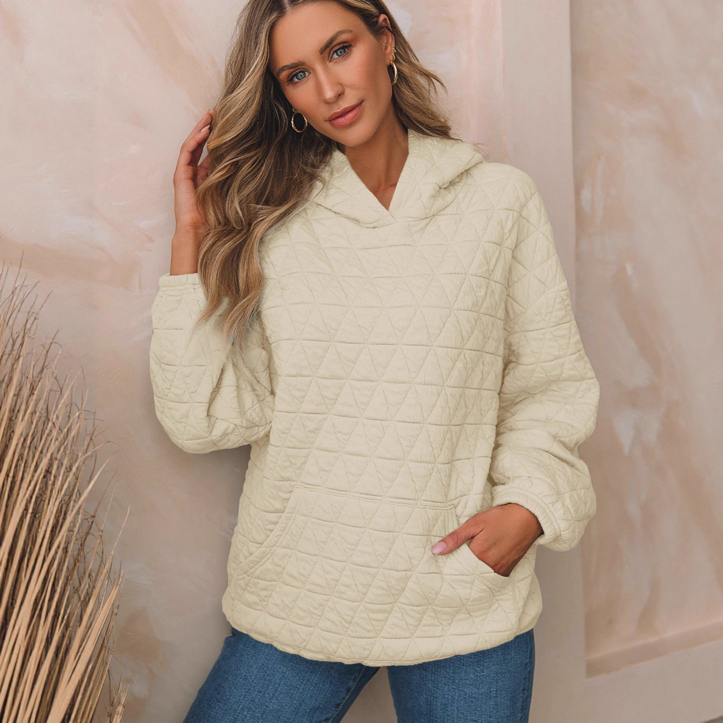 Damen gesteppter Kapuzenpullover mit oversized Schnitt und praktischen Taschen Stalluxe