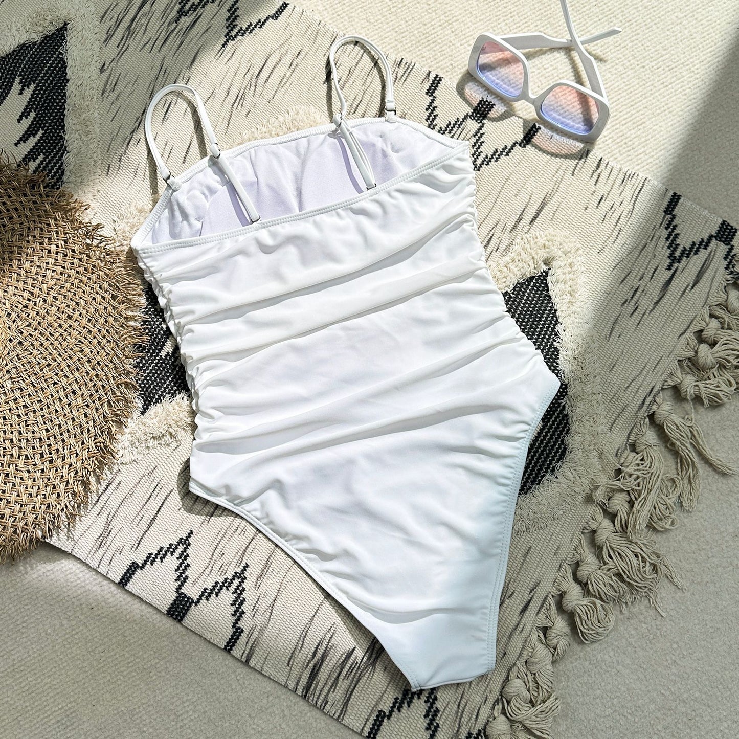 Damen Einteiliger Badesuit mit raffinierter Raffung und zarten Details Stalluxe