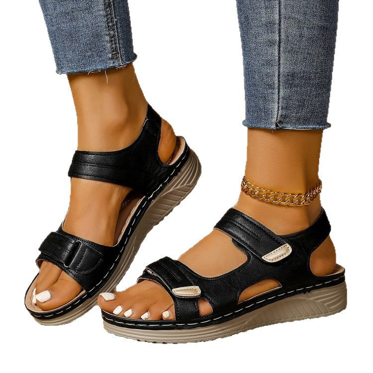 Damen modische Sandalen mit verstellbaren Riemen und gepolstertem Fußbett Stalluxe