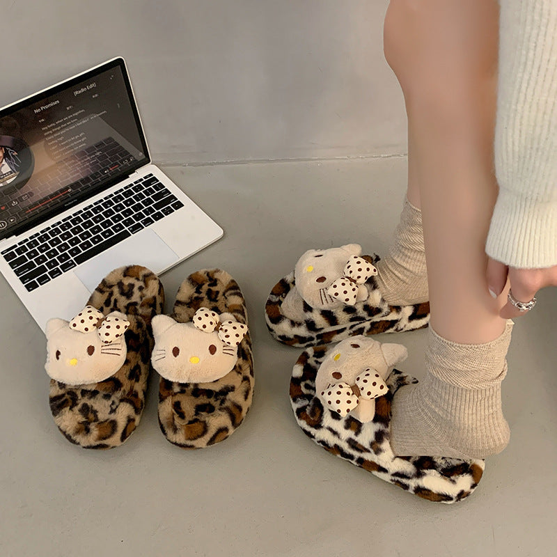 Damen Flauschige Pantoletten mit süßem Tiermotiv und rutschfester Sohle Stalluxe