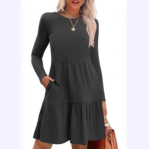 Damen gestricktes Midikleid mit voluminösem Rockteil und feiner Rippenstruktur Stalluxe